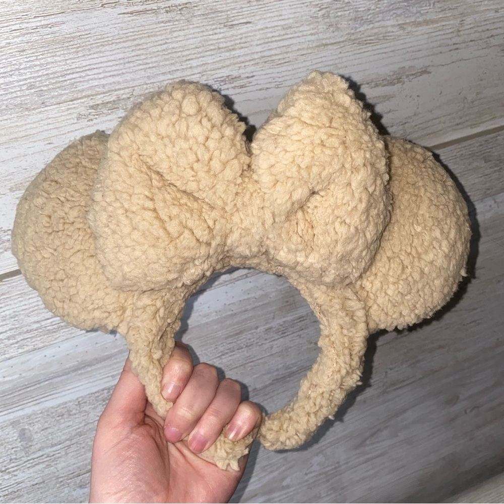 Home made Sherpa Minnie Mouse ears